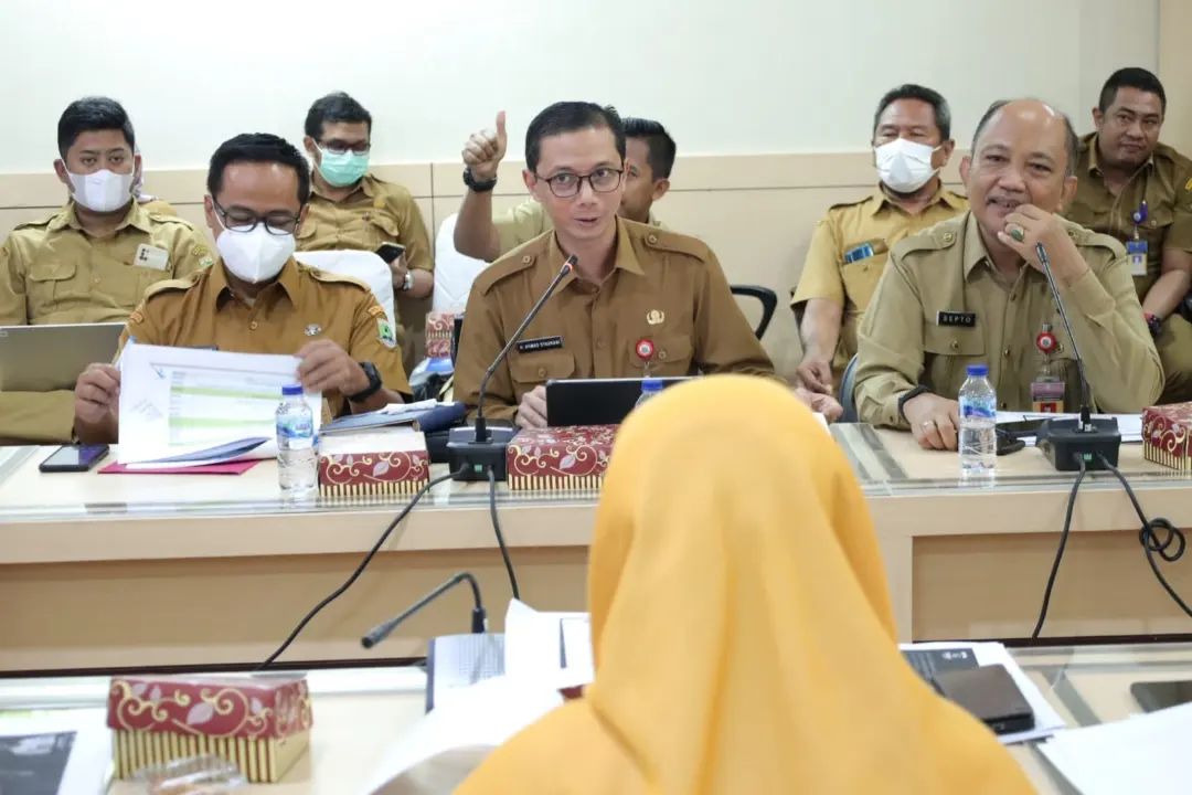  Rapat Kerja Dispora dengan Komisi V DPRD Provinsi