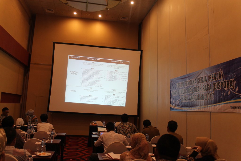 DISPORA BANTEN MELAKSANAKAN FORUM RENCANA KERJA (RENJA) TAHUN 2017